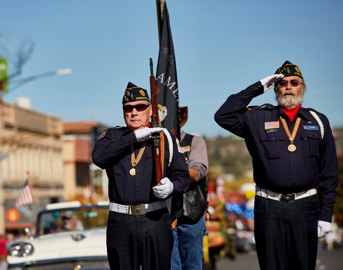 American Legion Veterans saluting